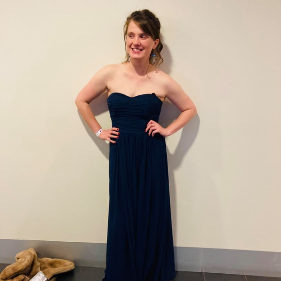 Meet your Posher, Sinead - Picture 1 of 1